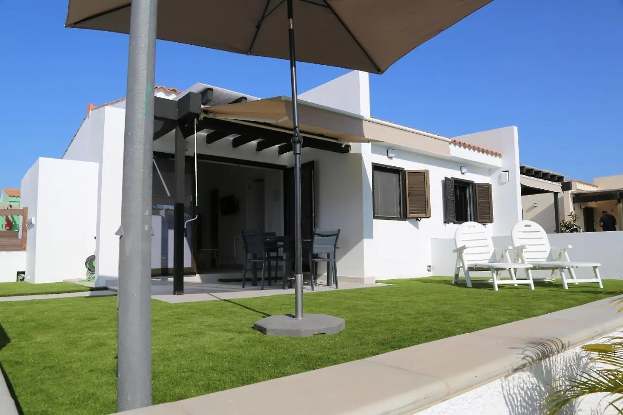 아파트 Precioso Bungalow En Complejo Privado Con Piscina San Bartolomé